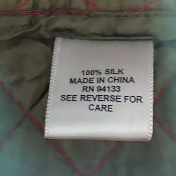 Debra deRoo 100% Silk Red Quilted Zip Jacket Cuffed Sleeves Pockets Size Large - Picture 10 of 11